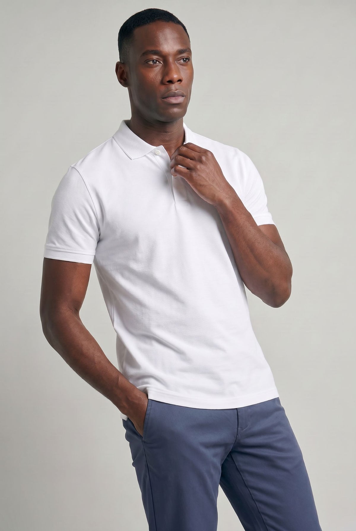 Calça Chino em Sarja Masculina Astor