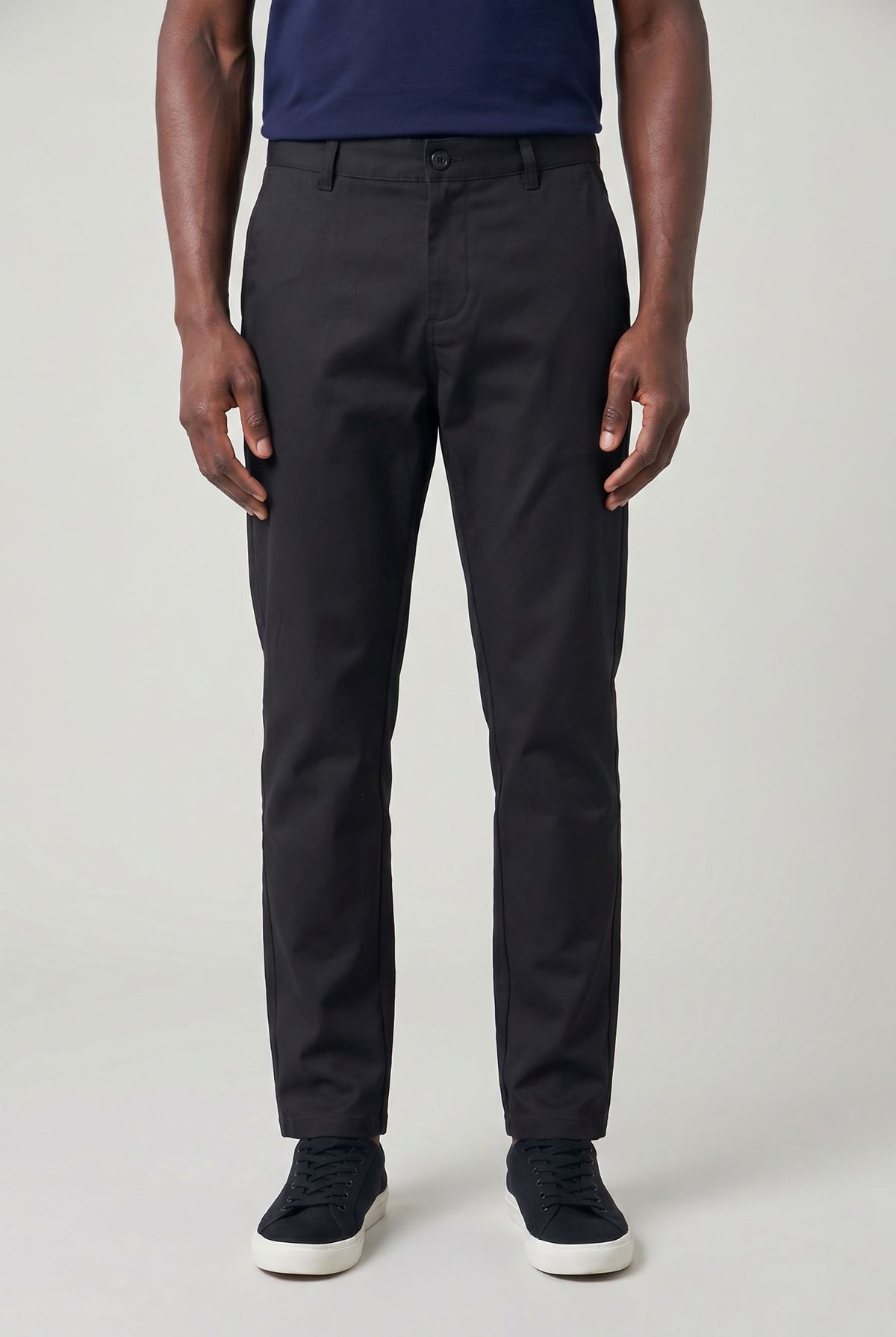 Calça Chino em Sarja Masculina Belmont
