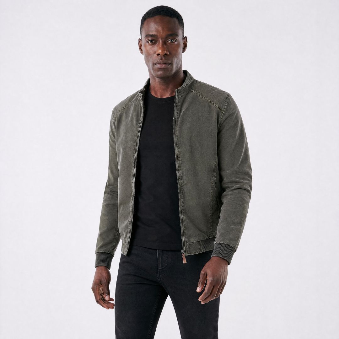Jaqueta Masculina Bomber Atemporal com Gola Estruturada verde