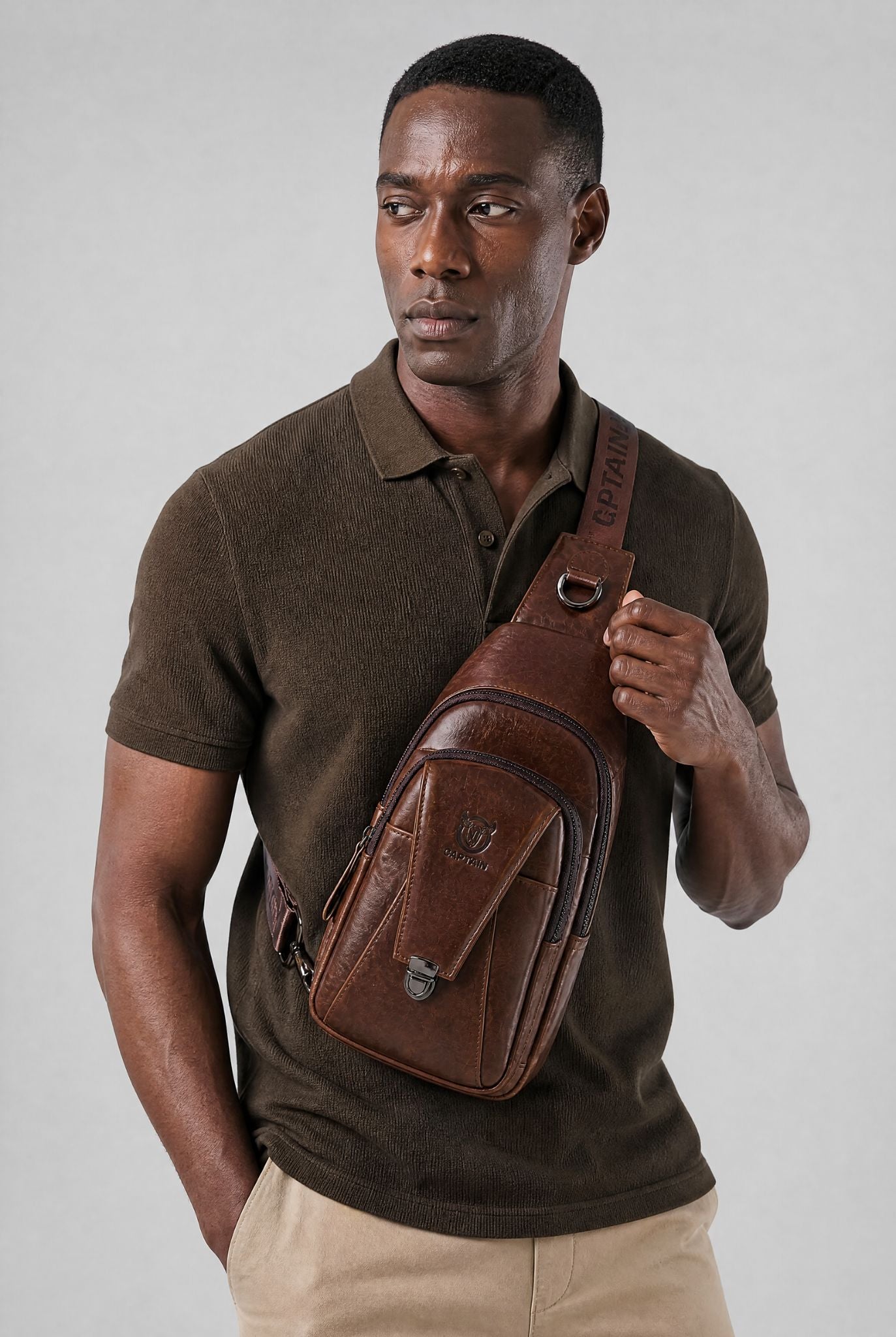 Shoulder Bag Masculina em Couro Vienna