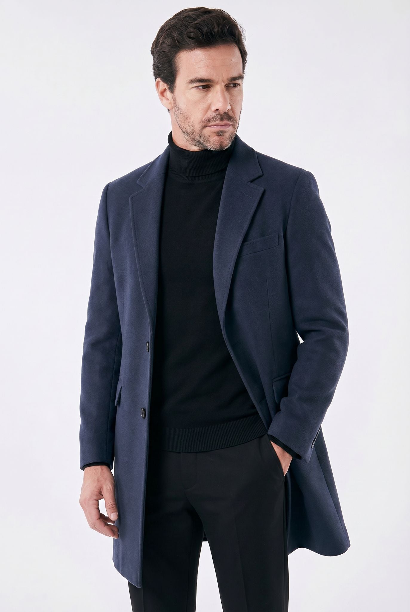 Sobretudo Masculino com Lapela Notched Estruturada
