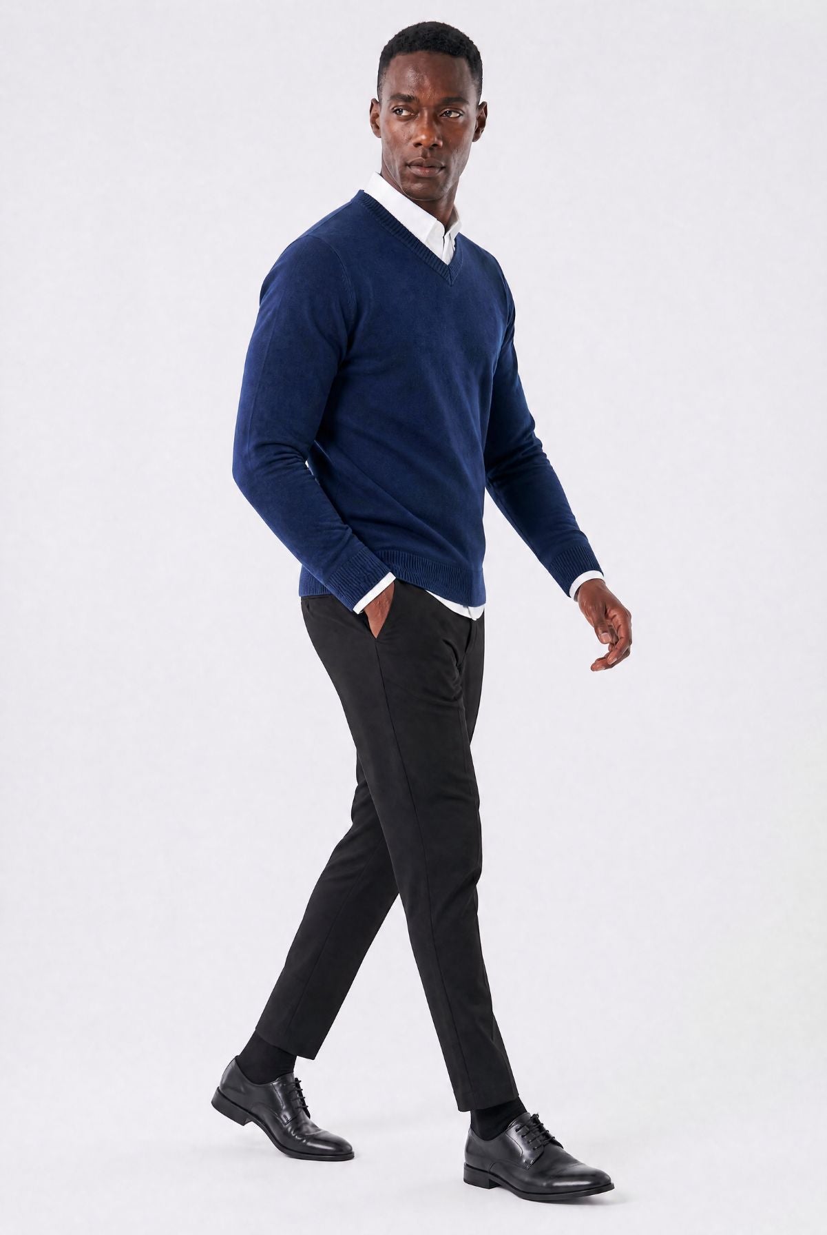 Suéter Masculino Casual de Gola V em Malha