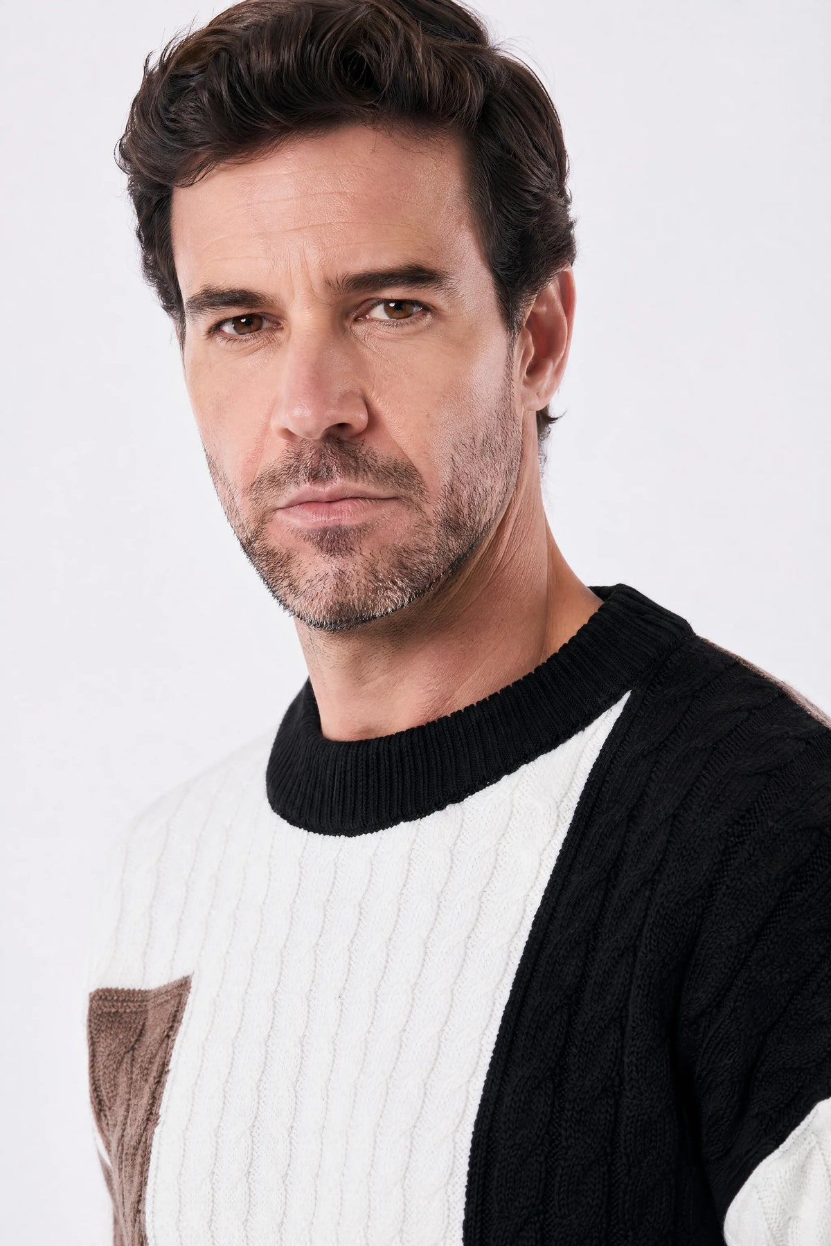 Suéter Masculino Casual em Tricô Leve Street zoom