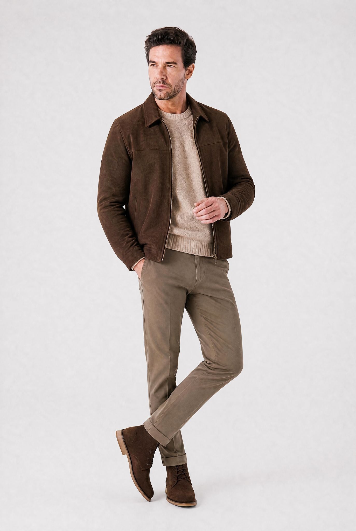 Bota Masculina Atemporal Britânica em Camurça