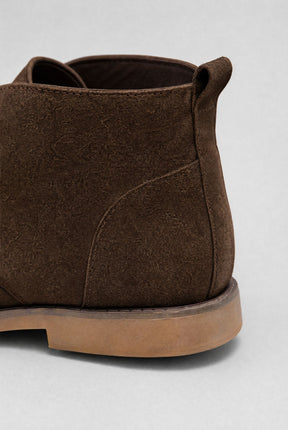 Bota Masculina Atemporal Britânica em Camurça