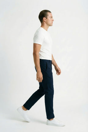 Calça de Alfaiataria Leve Masculina - lado