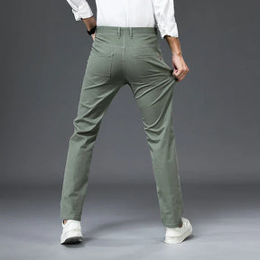 Calça Chino em Sarja Masculina Fiorinni F012 verde