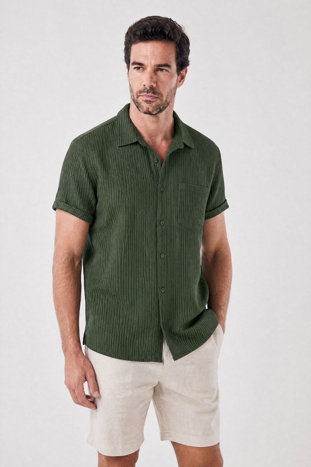 Camisa Masculina em Veludo Cotelê