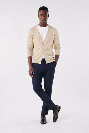 Cardigan Masculino Casual com Gola V em Tricô Leve