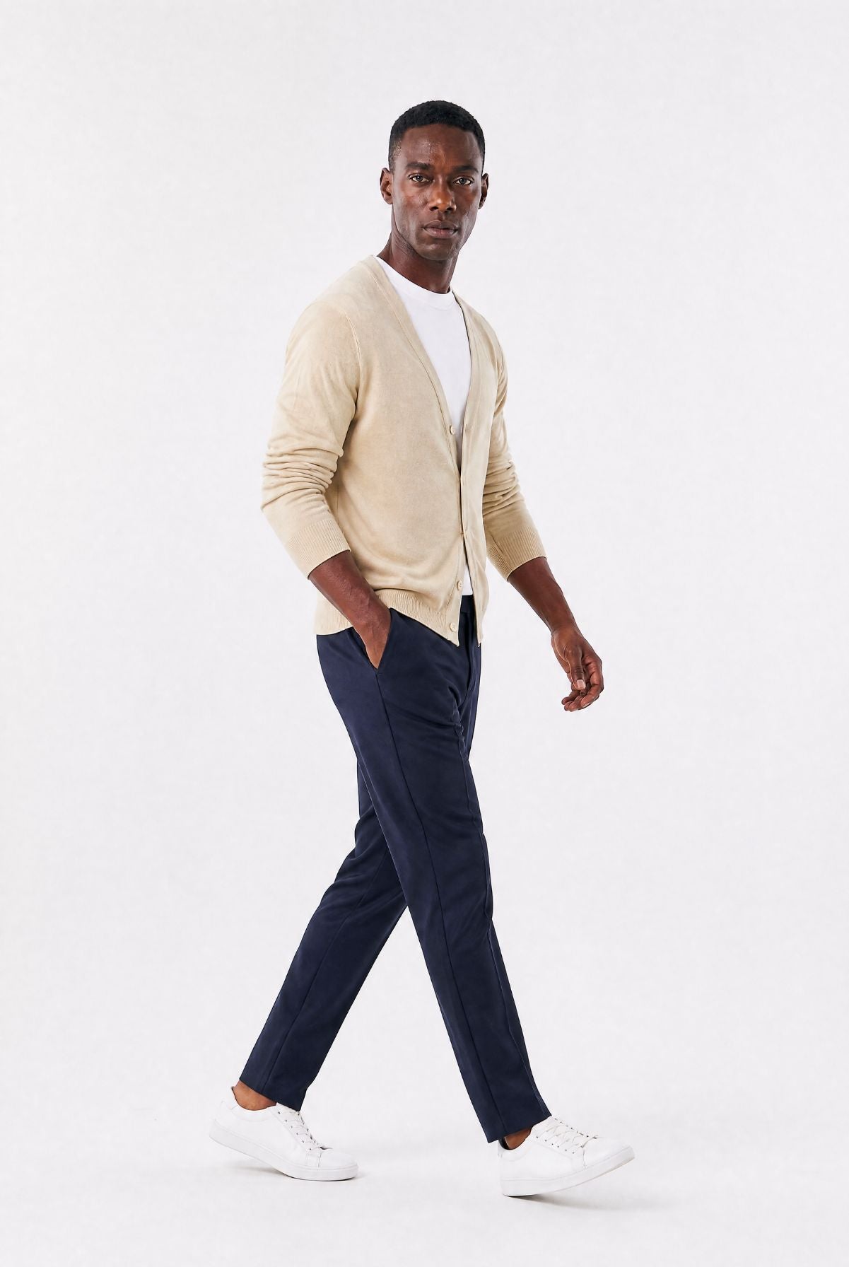 Cardigan Masculino Casual com Gola V em Tricô Leve