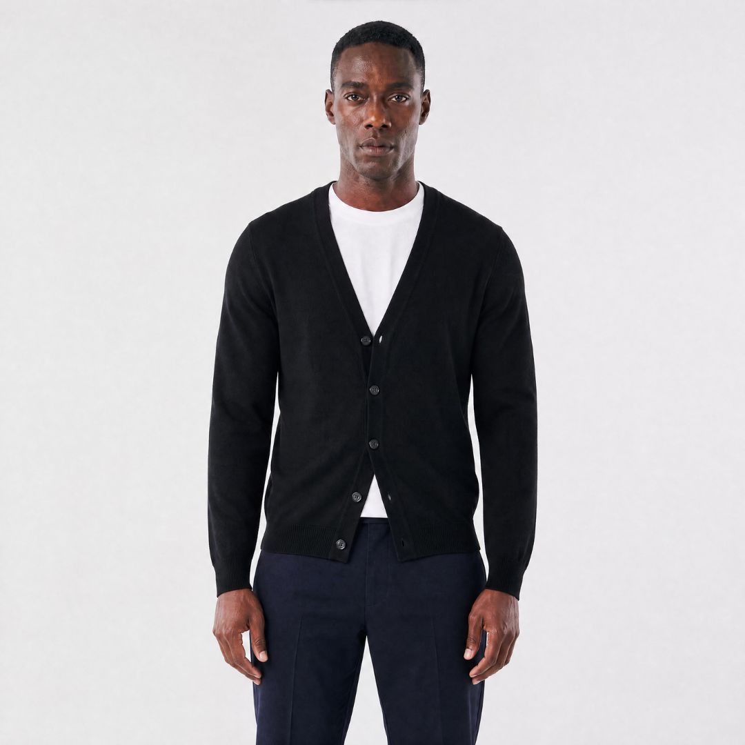 Cardigan Masculino Casual com Gola V em Tricô Leve preto