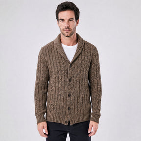 Cardigan Masculino Encorpado com Gola Shawl e Ponto Trançado caqui