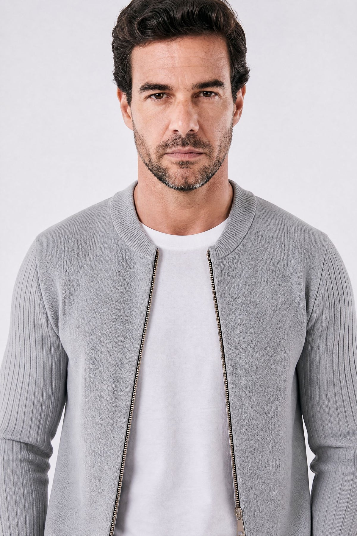 Cardigan Masculino em Lã com Zíper Central