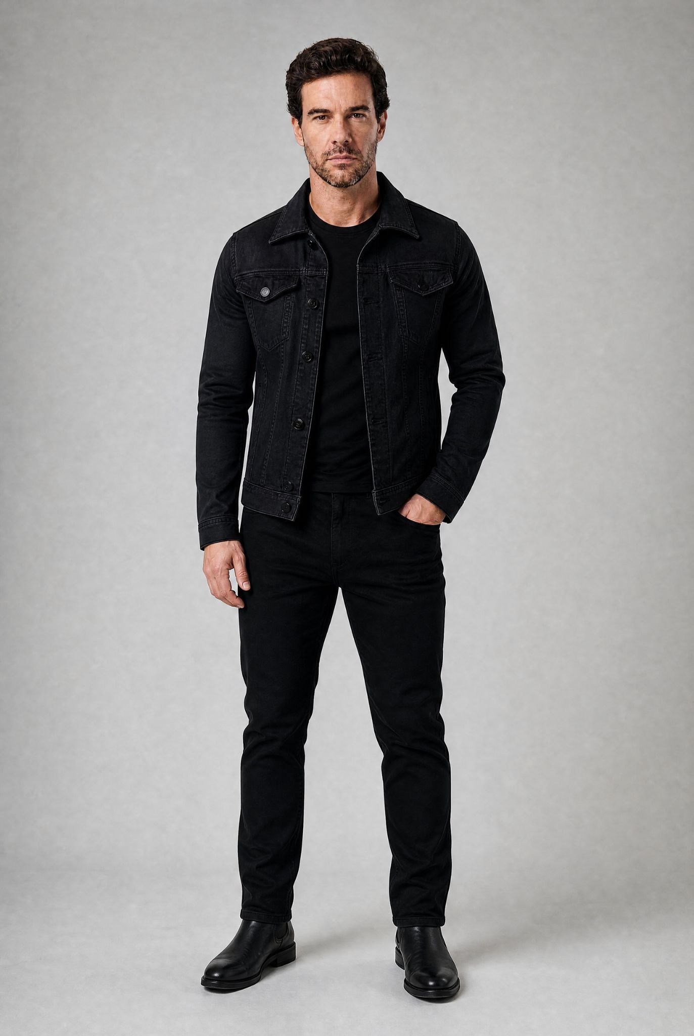 Jaqueta Jeans Masculina Slim com Bolsos no Peito