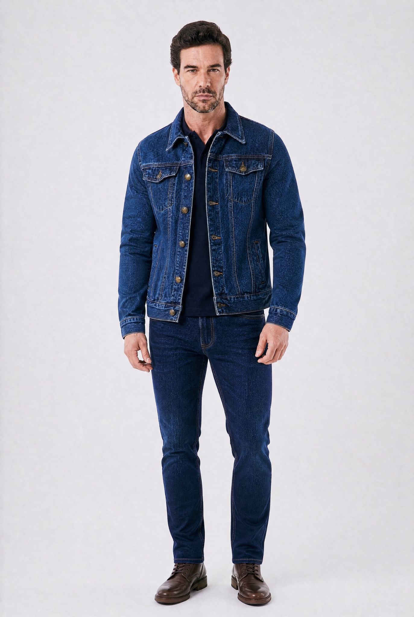 Jaqueta Jeans Masculina Trucker Clássica com Bolsos no Peito