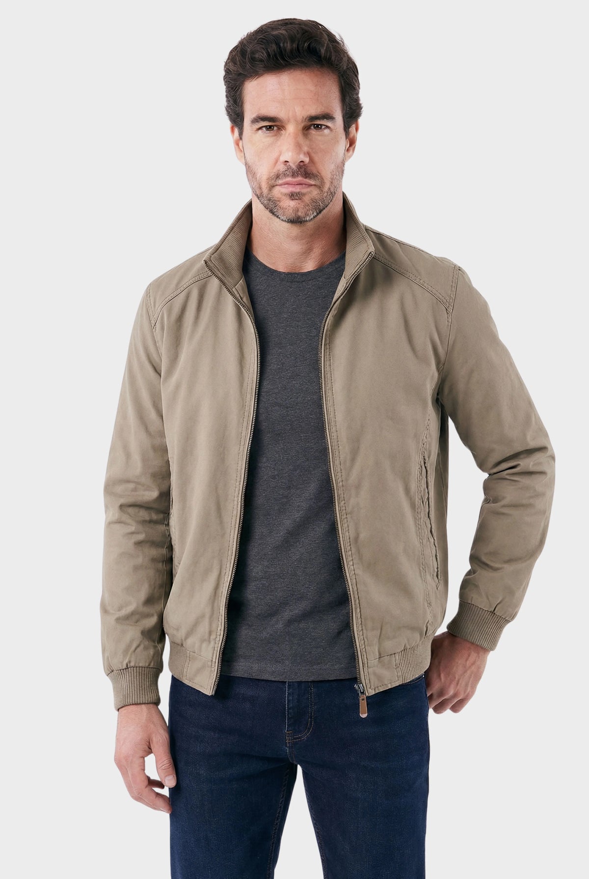 Jaqueta Masculina Bomber Atemporal com Gola Estruturada