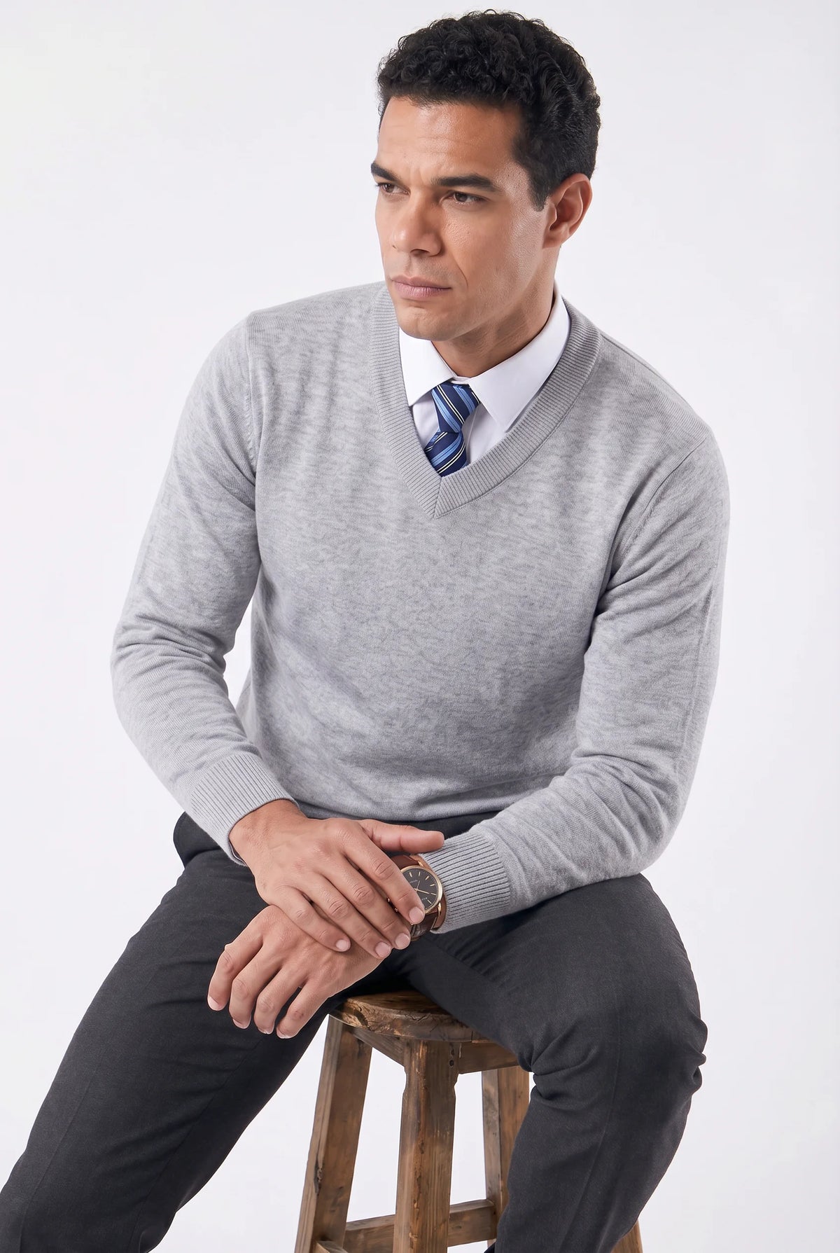 Suéter Masculino Semi-Slim de Gola V