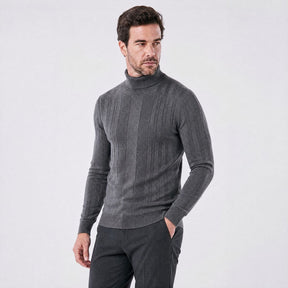Suéter Masculino de Gola Alta com Caimento Estruturado cinza